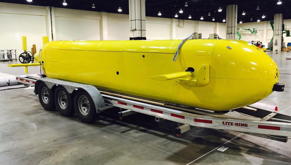 The Large Displacement Unmanned Undersea Vehicle-Innovative Naval Prototype (LDUUV-INP) sits on display publicly for the first time April 13 at the Office of Naval Research (ONR) exhibit during the Navy League of the United States 50th annual Sea-Air-Space Exposition. Photo: US Navy