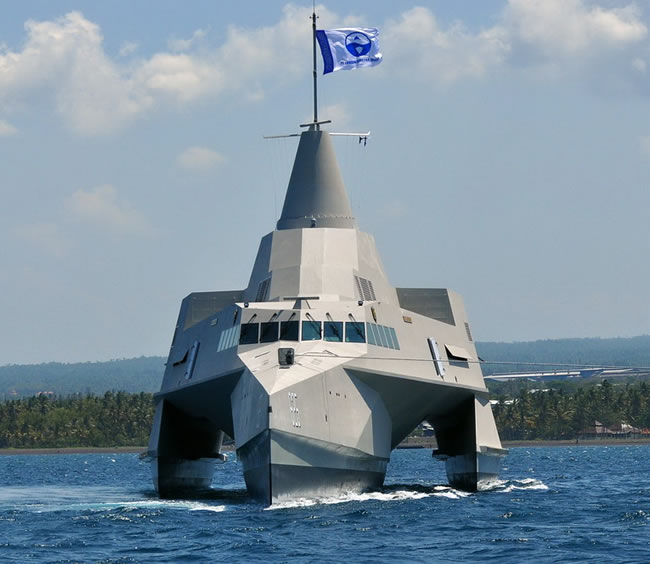 kri trimaran