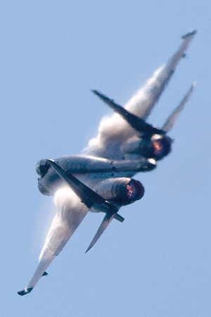 Su-35 practicing for the aerial display at the paris Air Show