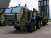 Almaz-Antey bemutatta S-350E Vityaz légvédelmi rendszert
