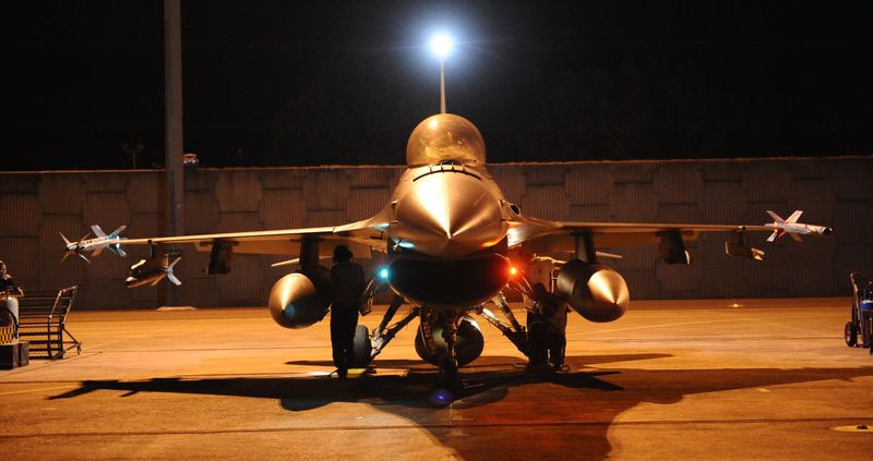 All but 12 F-16s delivered to Singapore are based on the island. The 12 aircraft stationed at Hill AFB, Utah are used for pilot training. Photo: Singapore -MINDEF/Cyberpioneer