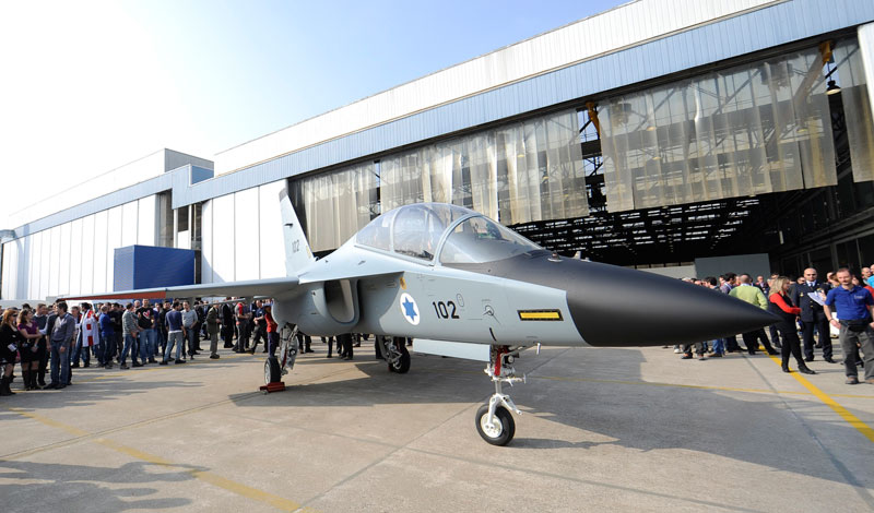 Alenia Aermacchi Roll-Out of first M-346 for Israeli MOD and the Israeli Air and Space Force. Photo: Alenia Aeronautica