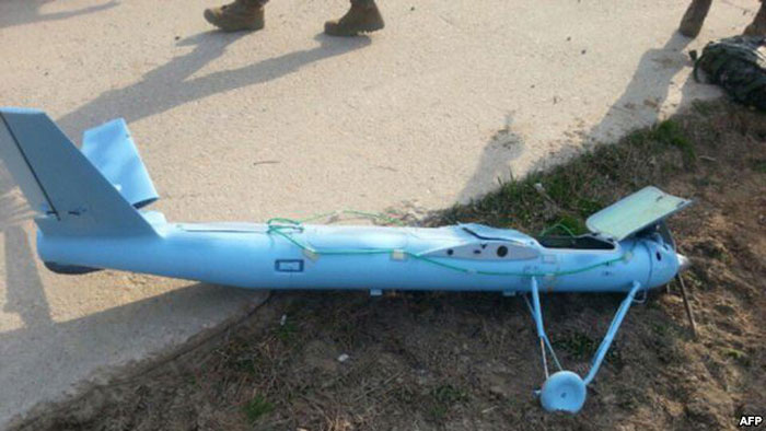 The drone that landed in the island of Baeknyeong is 1.83 meter long, has a wingspan of 3.2 meter wing span. The drone has a V-shaped (swallow) tail and it is powered by a piston engine, providing engine.