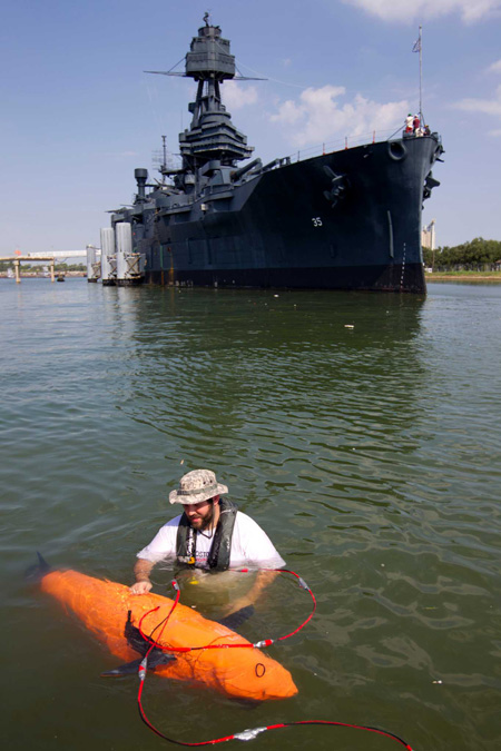 An earlier 'fish', the BIOSwimmer was tested by DHS for the detection of drug smuggled in ship hulls. In 2013 it was tested on the battleship TEXAS. Photo: DHS  