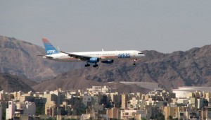 Arkia B757 landing in Eilat city airport. Photo: Rozenberg Igor