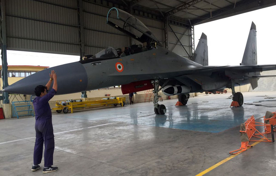BrahMos integrated on an Indian Air Force Sukhoi Su-30MKI fighter jet prepared for the first test flight, June 25, 2016. 